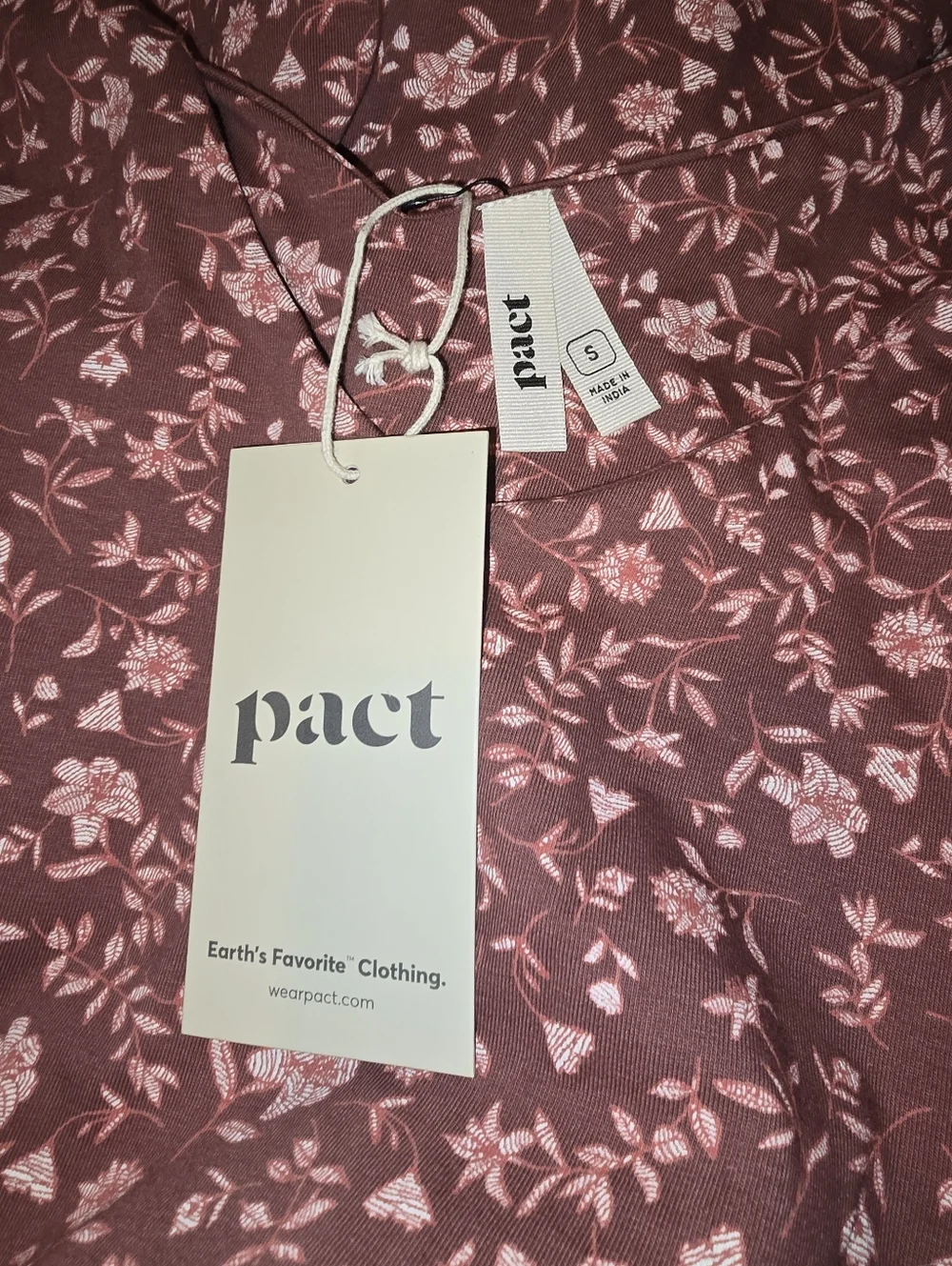 Pact Organic Cotton Fit & Flare Floral V-Neck Midi Party Dress With Pockets - Picture 3 of 9